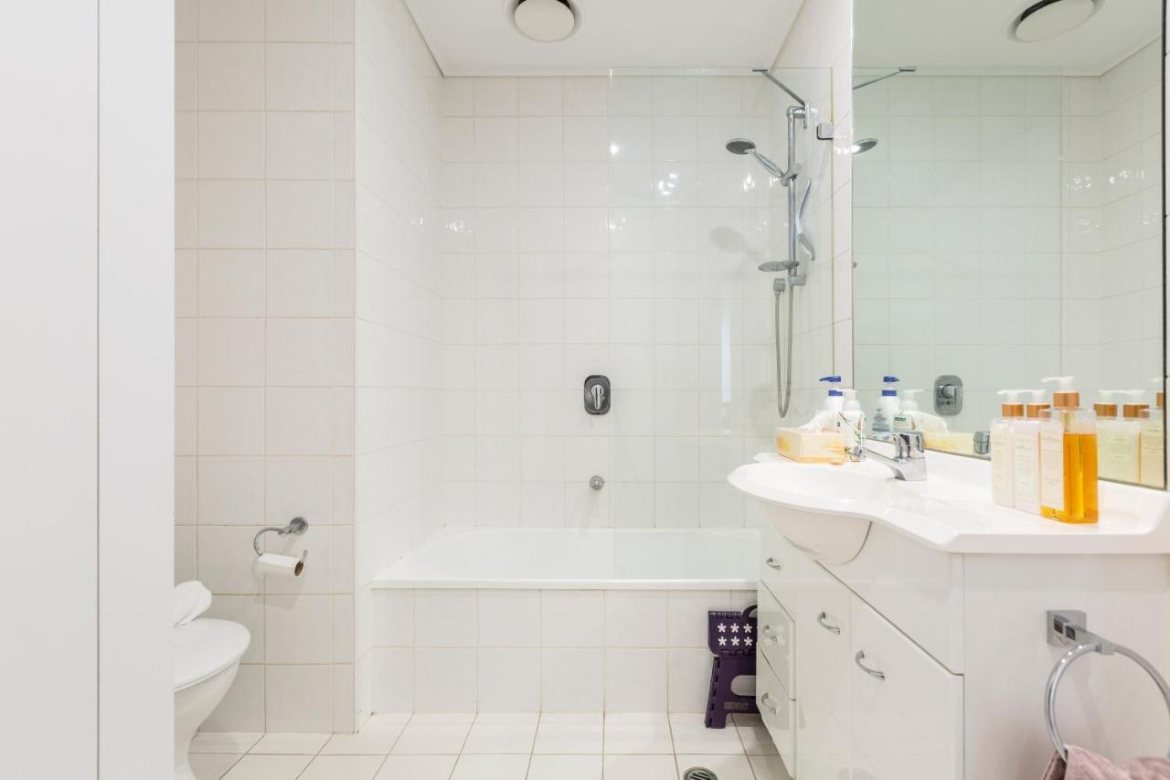 ☆Of Southbank☆Light Filled Apartment☆Huge Private Terrace With City Views☆Parking☆Pool☆Gym☆Wifi Melbourne Exterior foto